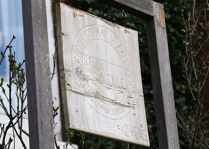 Sautille2 招待所 赞德沃特